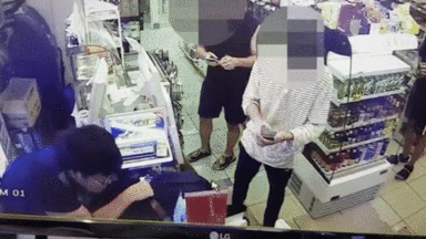 진상손님 제압하는 편의점 알바 | 인스티즈