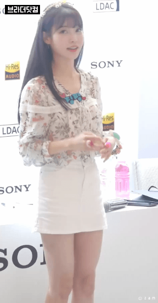 아이유 라고 쓰고 섹시 라고 읽는다 섹시가수 아이유.jpgif | 인스티즈
