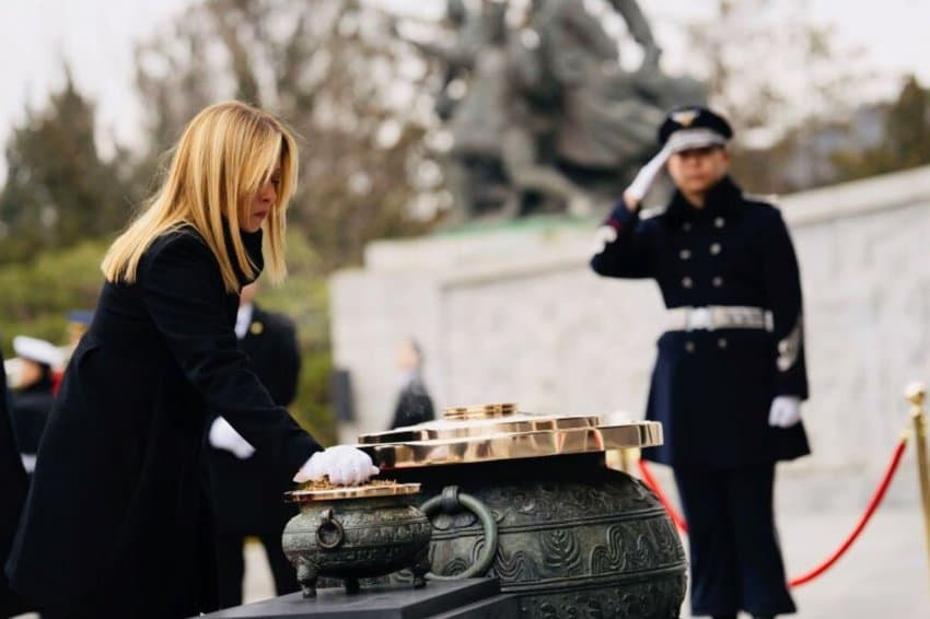 이탈리아 총리 근황 | 인스티즈