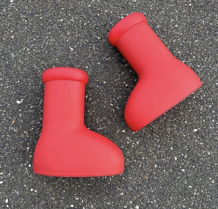 요즘 해외에서 핫하다는 신발 | 인스티즈