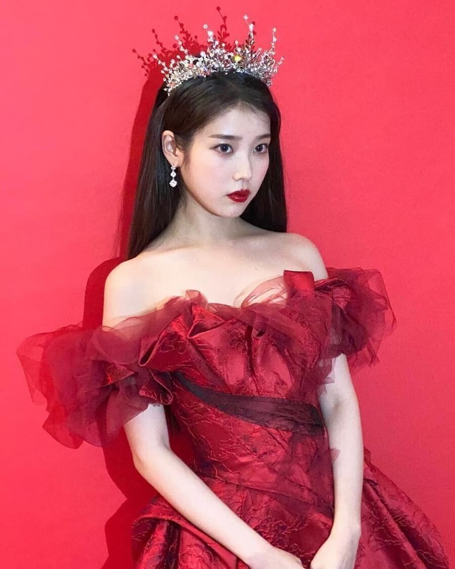 아이유 공주님 의상 모음.jpg | 인스티즈