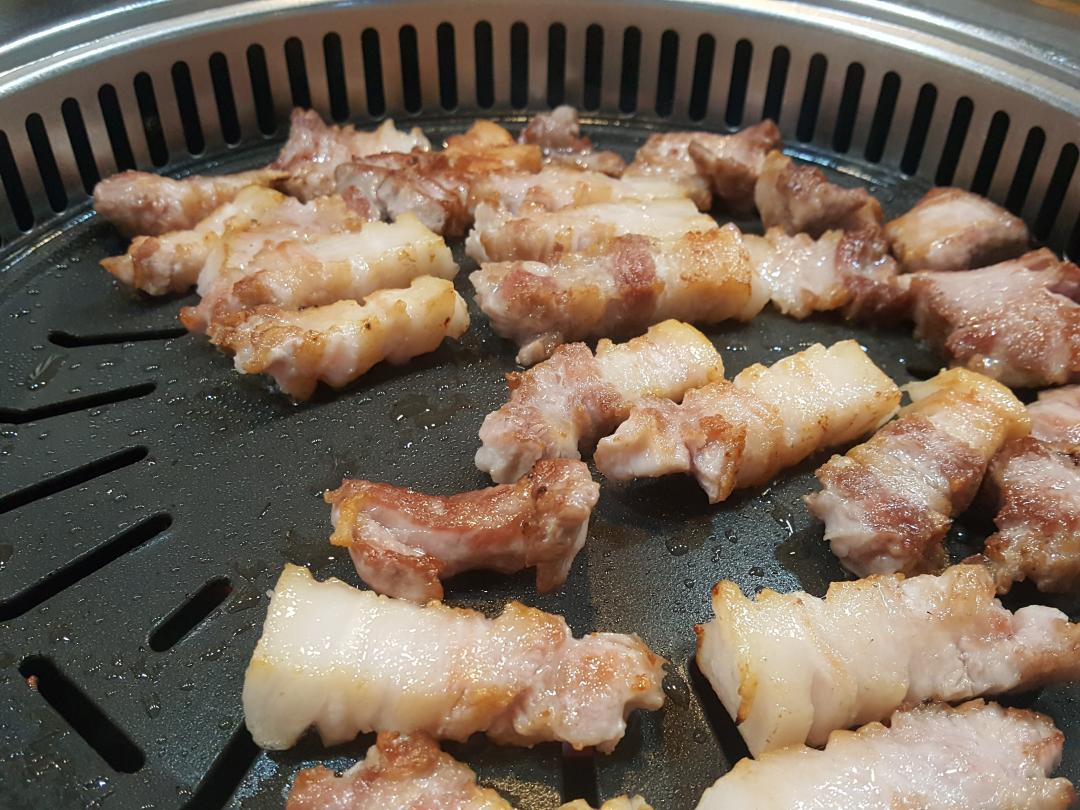 삼겹살 두툼한거vs얇은거 | 인스티즈
