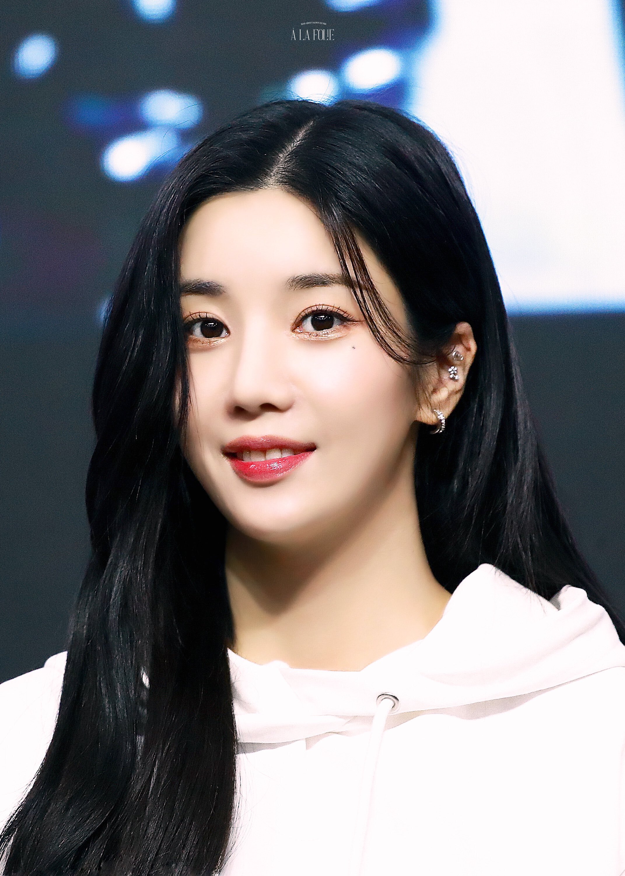 (스압)더 예뻐진 최근 권은비.jpgif | 인스티즈