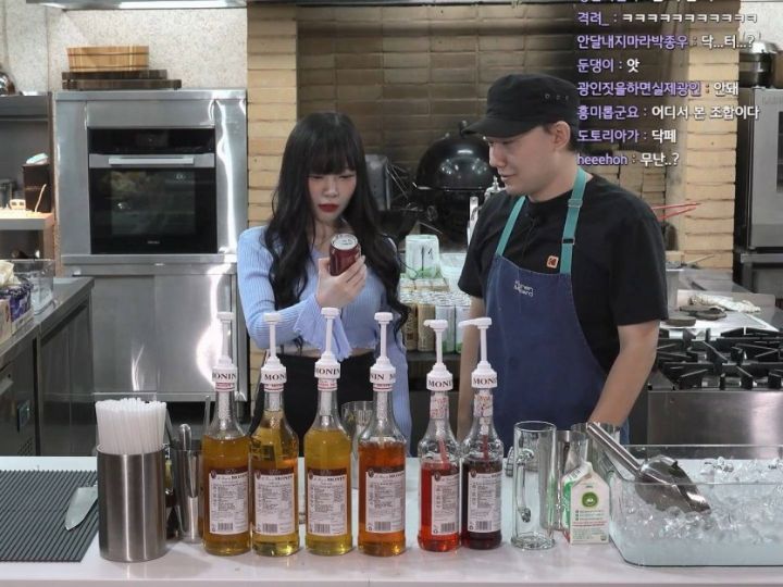 무보정 카메라에 나온 스트리머 서새봄 | 인스티즈