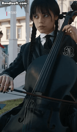 넷플릭스피셜 캐리 배우.gif | 인스티즈