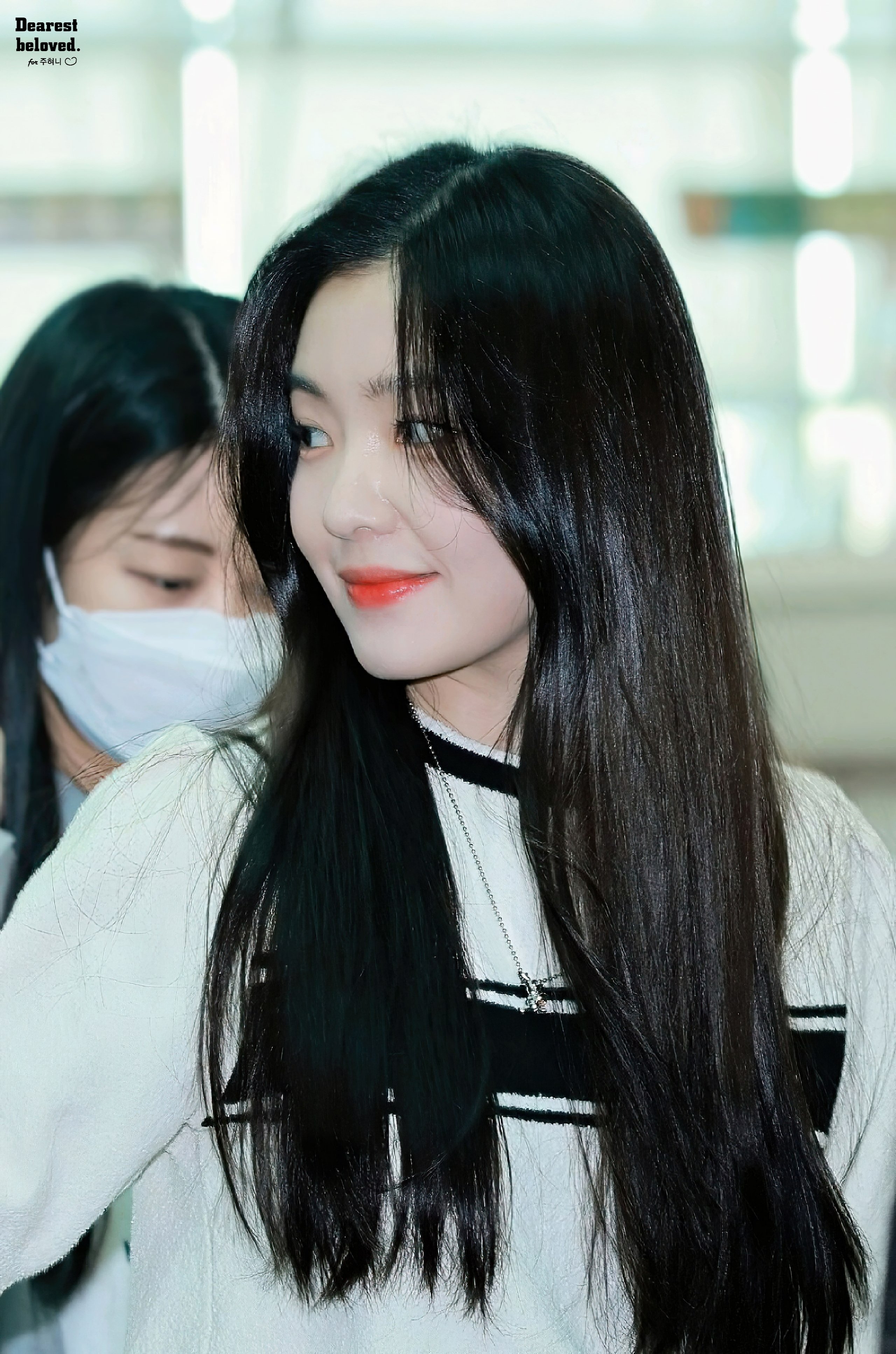 최근 공항 출국하는 아이린.jpgif | 인스티즈