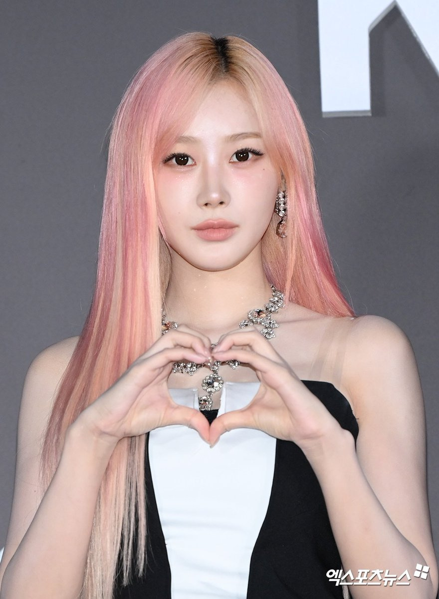어제자 틱톡 어워즈 에스파 | 인스티즈