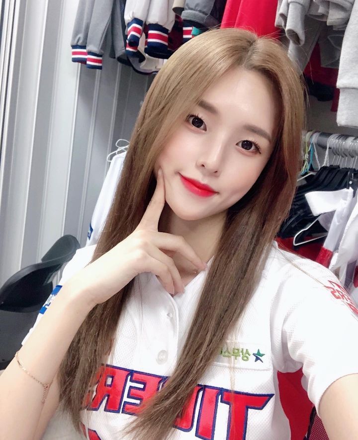은근히 이쁜 치어리더 | 인스티즈