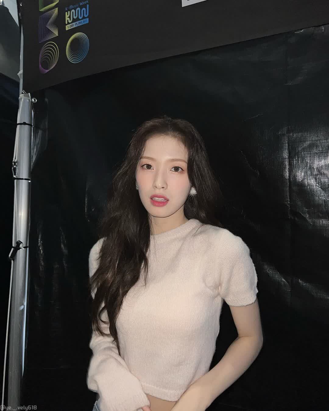 오늘자 오마이걸 아린이 인스타그램.jpg | 인스티즈