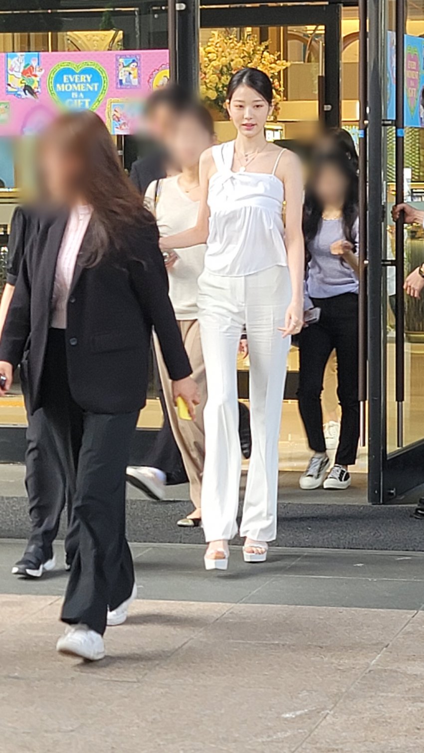 폰카로 찍은 아이브 장원영 실물짤 모음 | 인스티즈