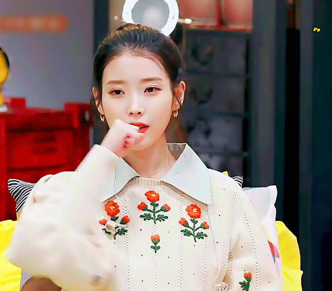 포니테일 아이유.gif | 인스티즈