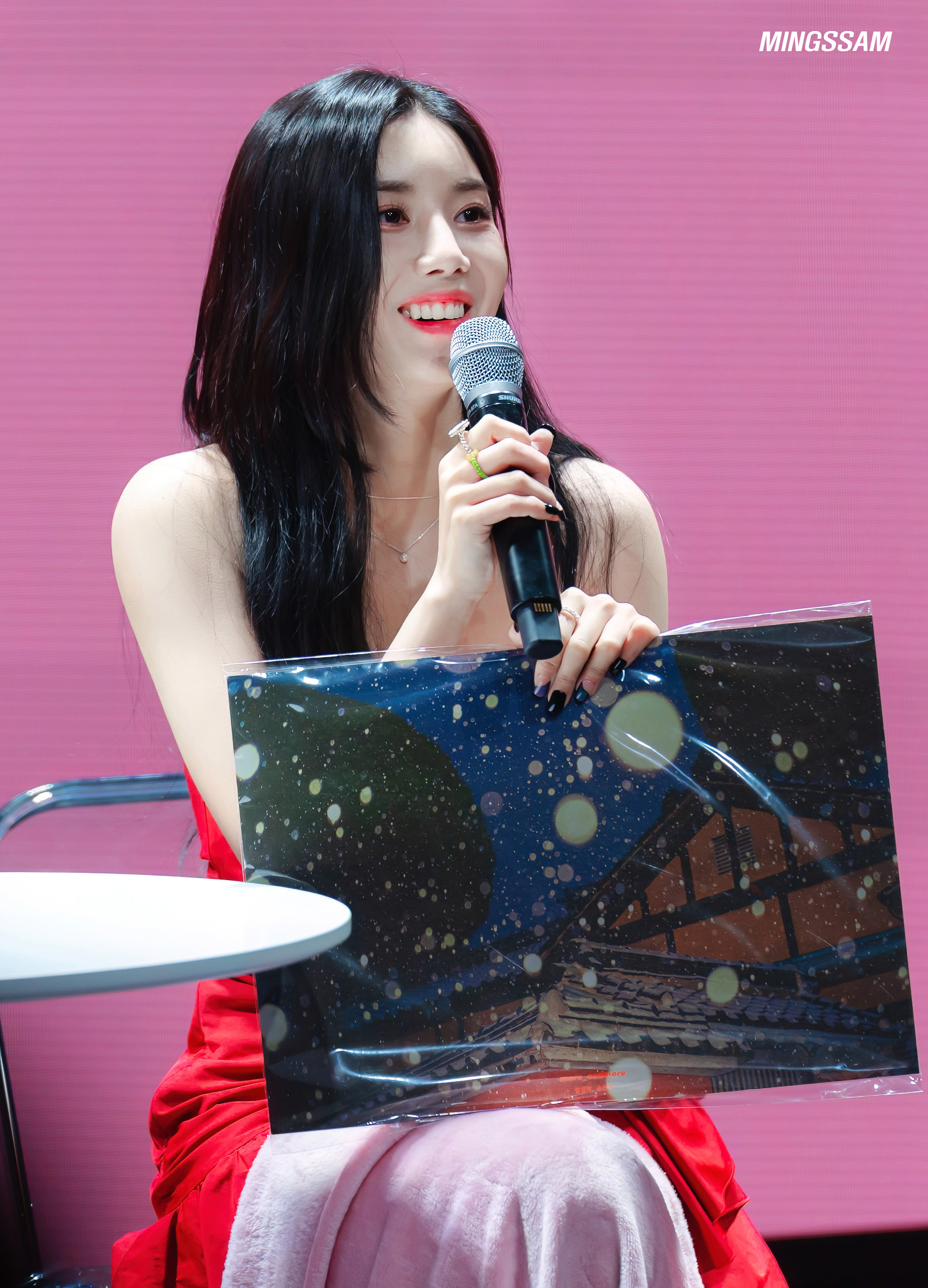 (스압)더 예뻐진 최근 권은비.jpgif | 인스티즈