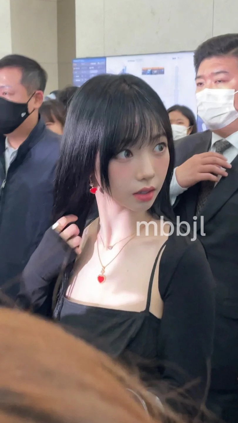 카리나 초근접 폰카.jpg | 인스티즈