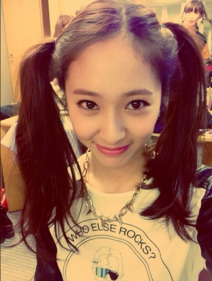 양갈래 트윈테일이 제일 잘 어울리는 여자 아이돌은? | 인스티즈