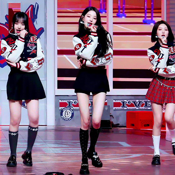 봐도 봐도 늘 새로운 아이브 장원영 다리길이.gif | 인스티즈