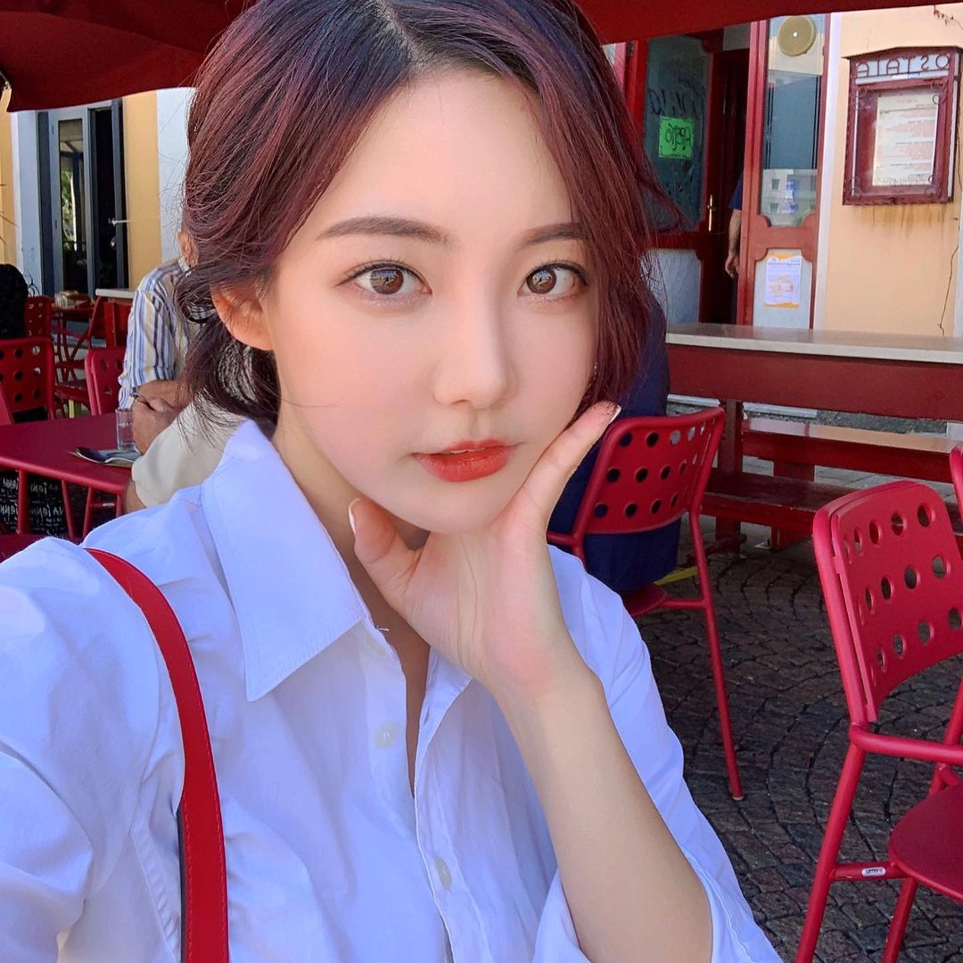 은근히 이쁜 곽민선 아나운서 | 인스티즈