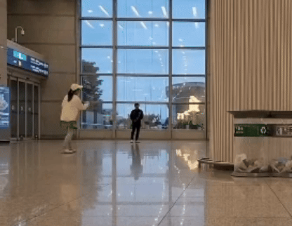 인천공항 난리난 커플..jpg | 인스티즈