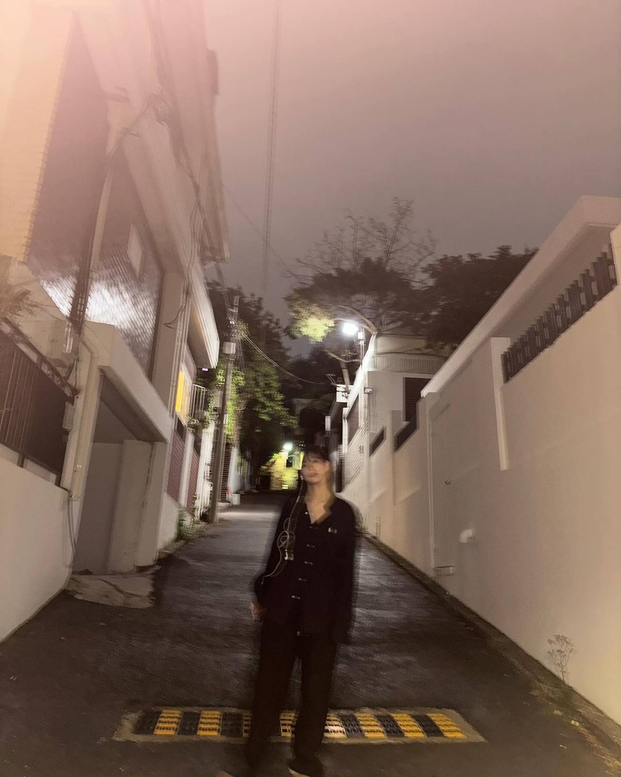 야밤 데이트 느낌 나는 프로미스나인 이채영 인스타.jpg | 인스티즈