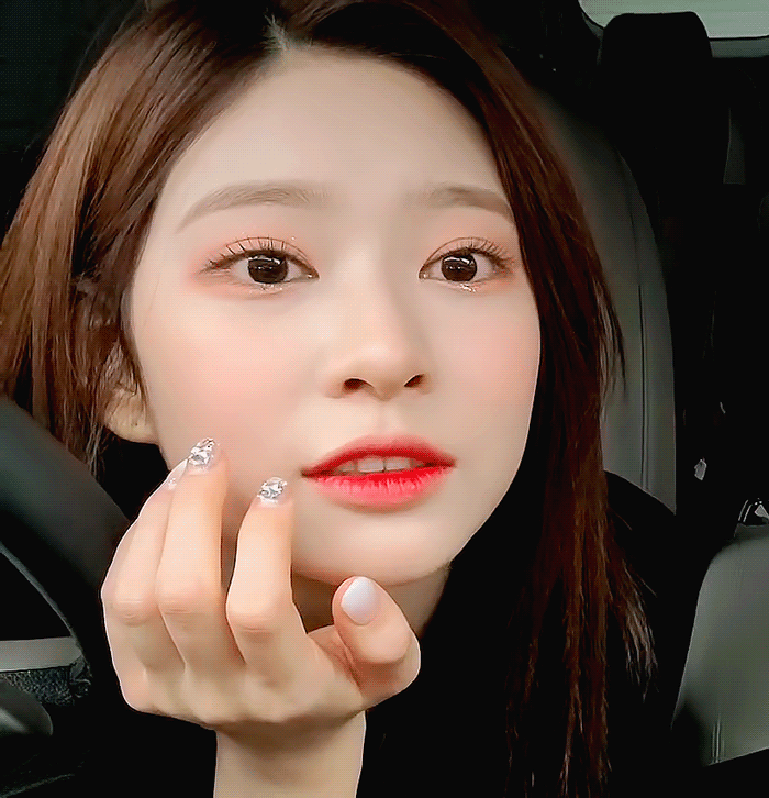 아이즈원 민주 얼굴 근황ㄷㄷㄷ.gif (스압) | 인스티즈