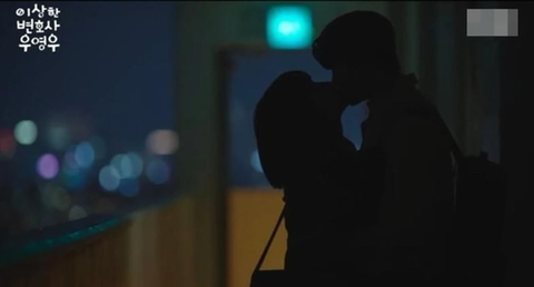 영우 준호 키스신 영상에 달린 댓글.jpg | 인스티즈