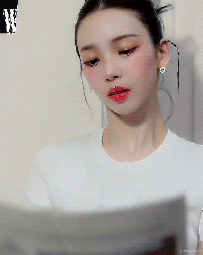 (스압)샤넬 뷰티 카리나 .gif | 인스티즈