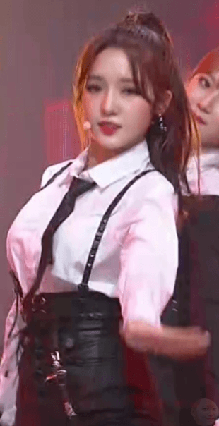 은근 섹시하면서 이쁜 프로미스나인 노지선.jpgif | 인스티즈