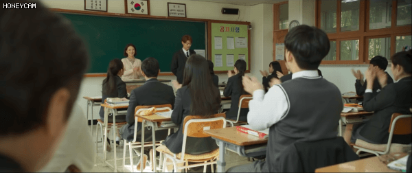 볼펜으로 일진 눈을 찔러버렸어요.... | 인스티즈