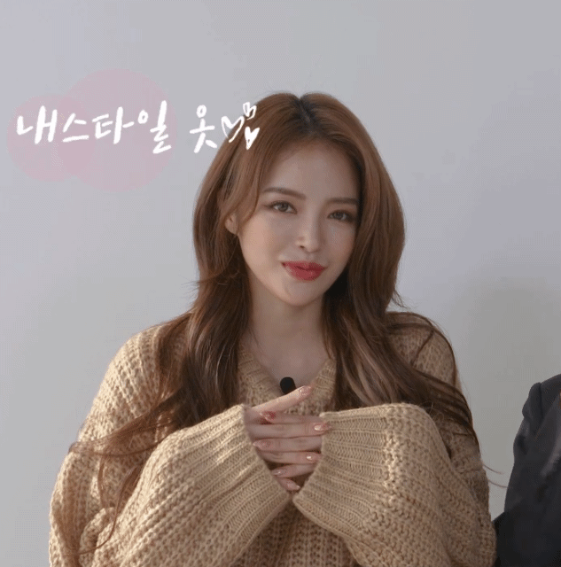 웃는게 이쁜 모델 | 인스티즈