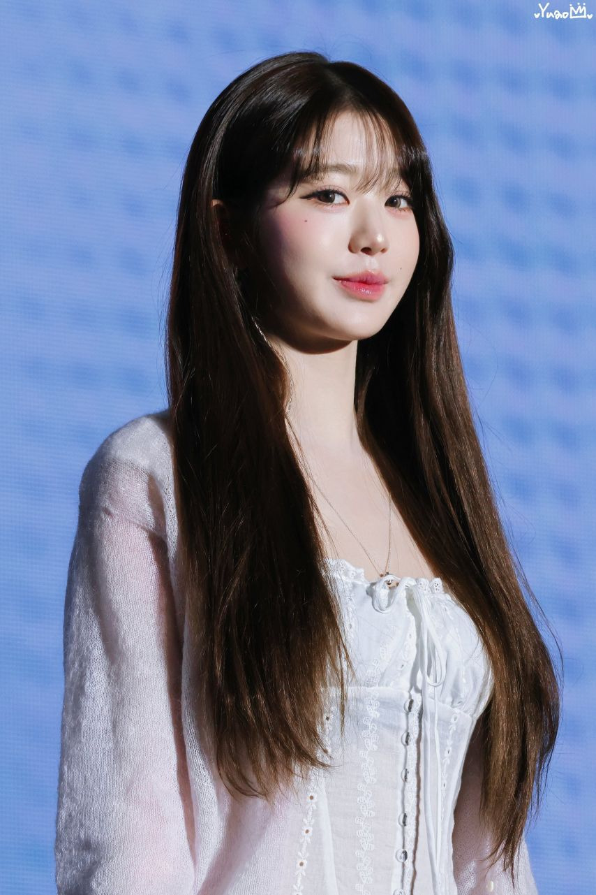 비주얼 살벌하다는 어제자 아이브 장원영 | 인스티즈