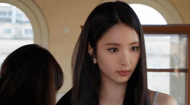 로마에서 여전히 무서운 세경씨 근황.gif | 인스티즈