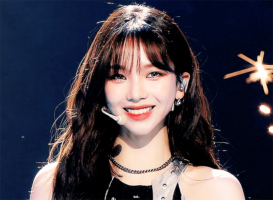 (스압)은근 귀여운 카리나.gif | 인스티즈