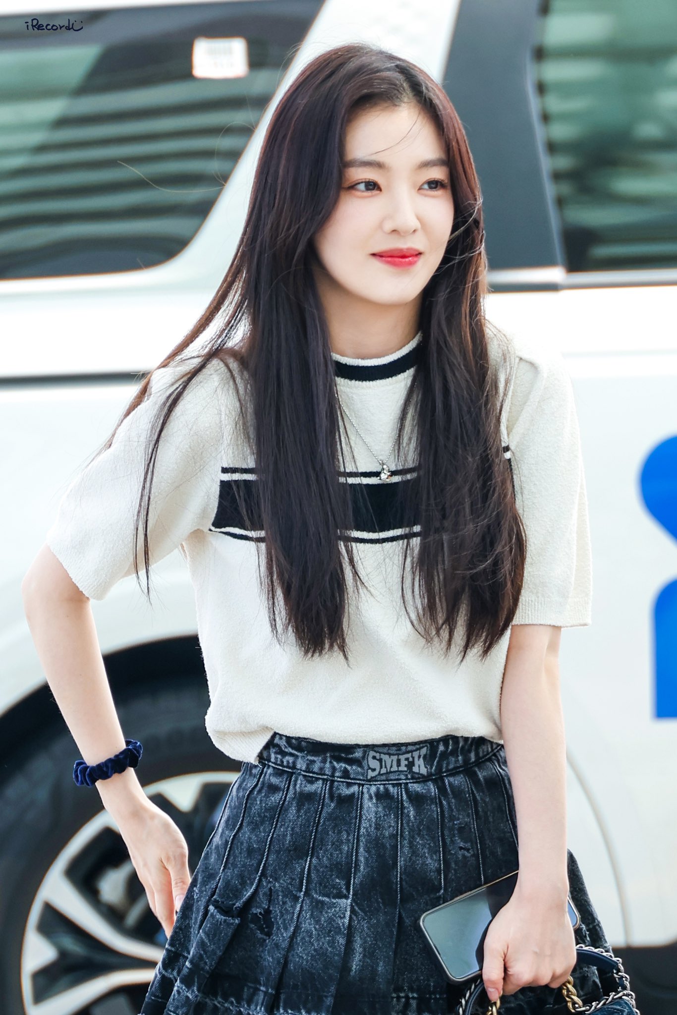 최근 공항 출국하는 아이린.jpgif | 인스티즈