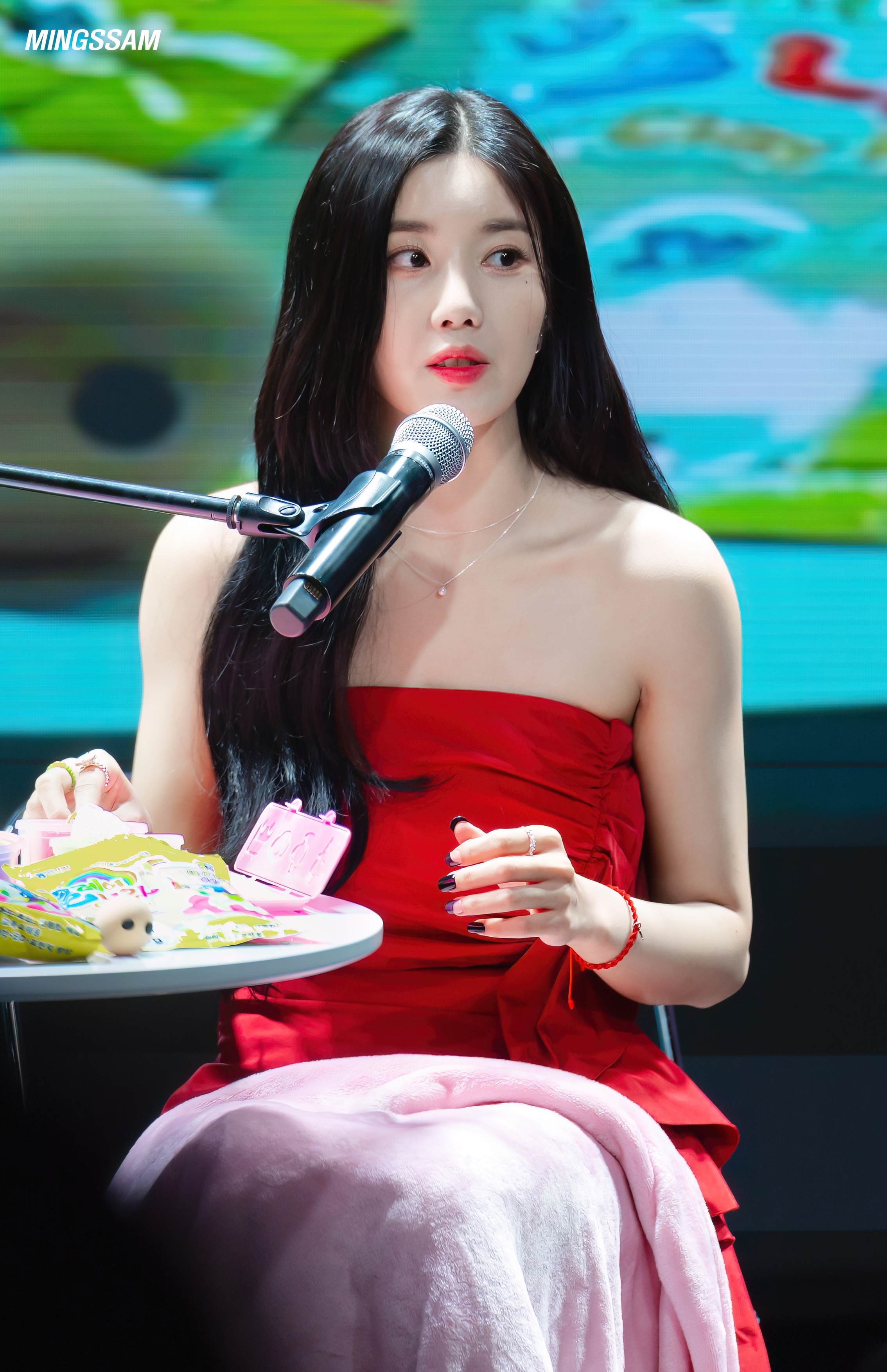 (스압)더 예뻐진 최근 권은비.jpgif | 인스티즈
