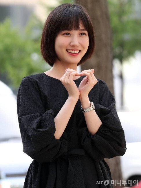 뒤가 다를것같지않은 확신의 선한 연예인 | 인스티즈
