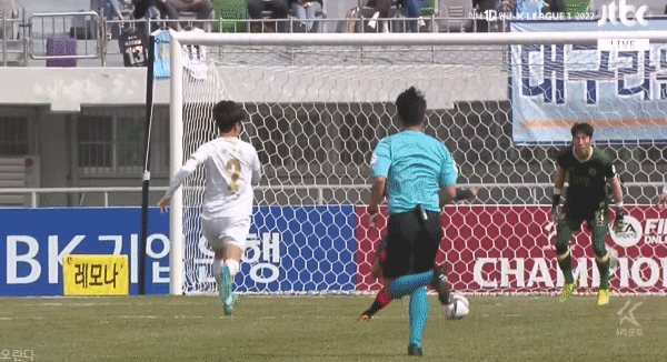 ad7a4e1246588566983d0c45cbc2ec887246ac6e