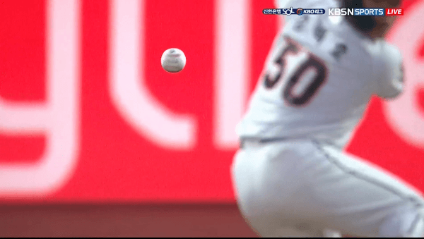 최악의 부상을 당한 강민호 | 인스티즈