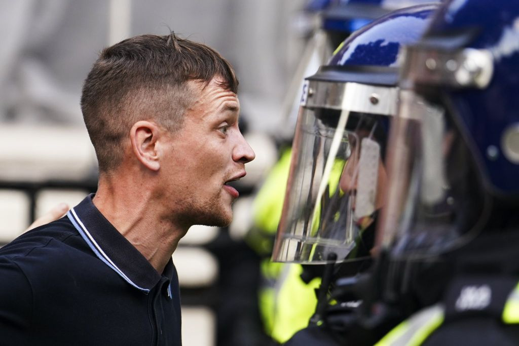 폭동 일어난 영국 상황안세영: 금메달이 하나 밖에 나오지 못한 점에 대해서 돌아봐야 한다 | 인스티즈