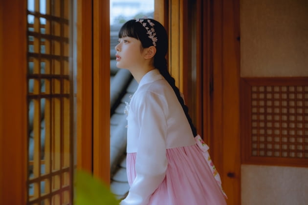 뉴진스에서 제일 이쁜 멤버는? | 인스티즈