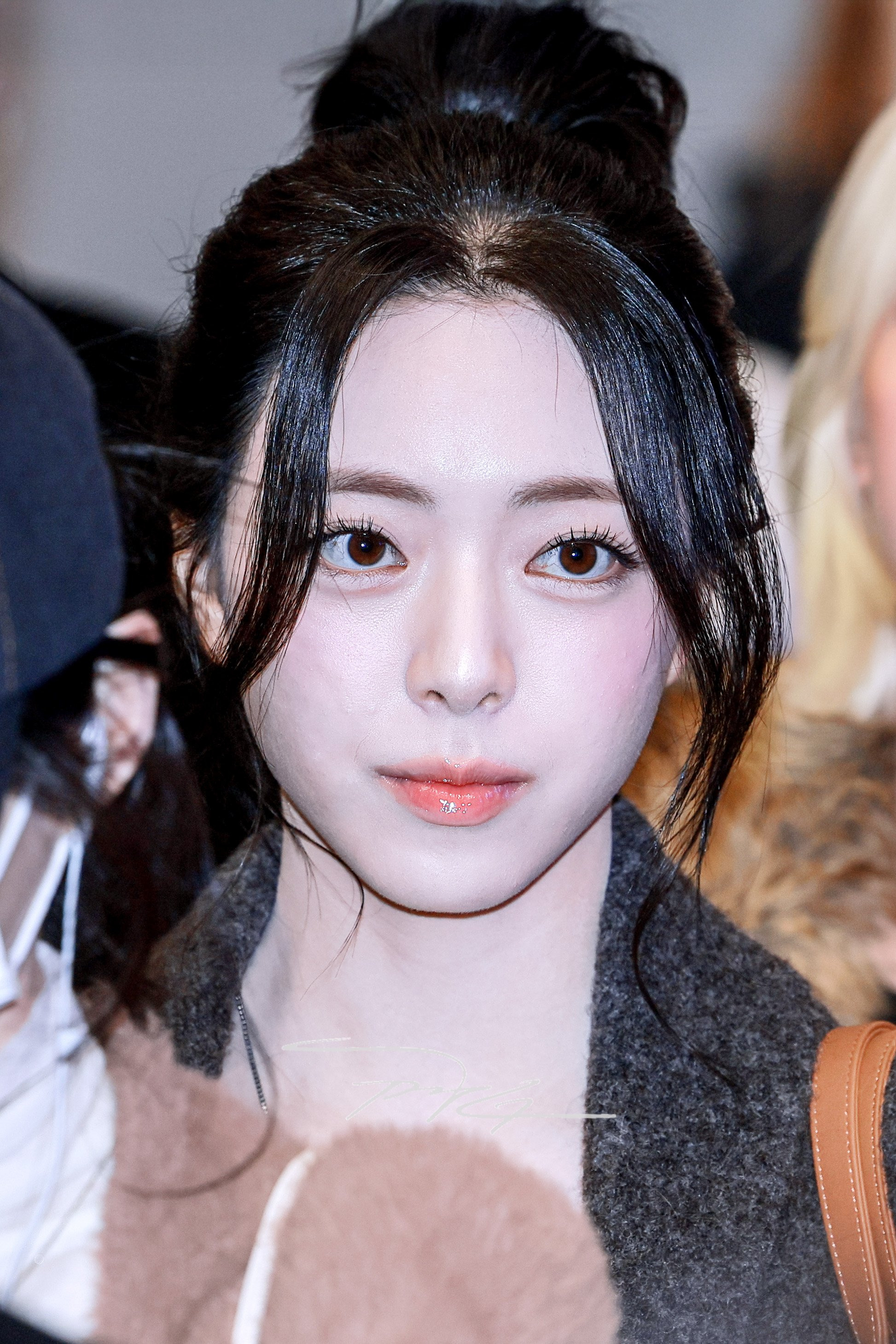 (스압)여자여자한 ITZY 유나.jpgif | 인스티즈