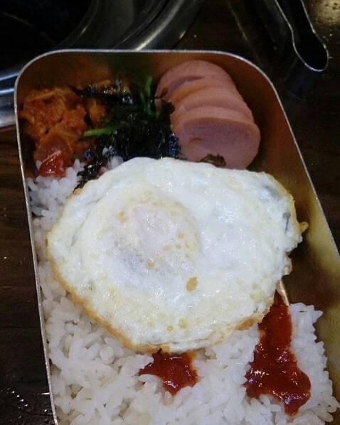 식당에서 나오는 옛날도시락...........jpg | 인스티즈