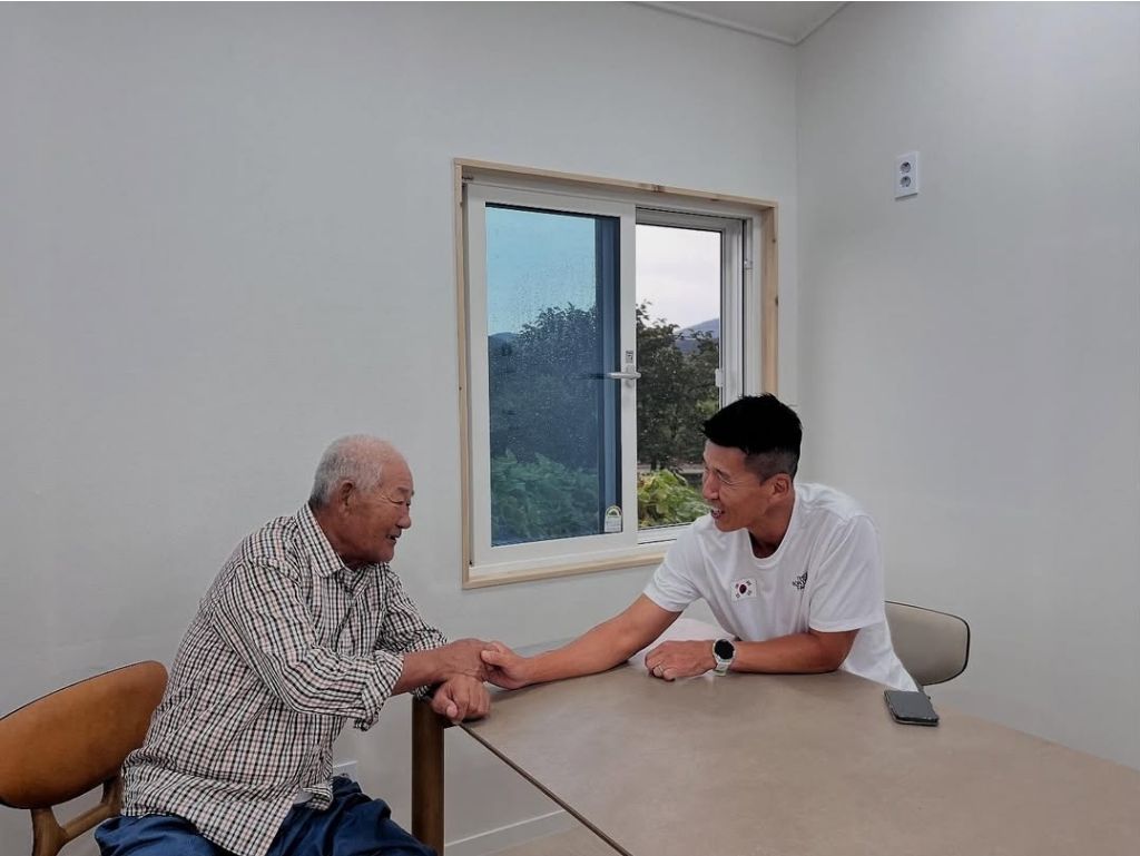 독립유공자 후손 집 20채 지어준 사람 | 인스티즈