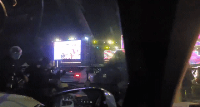 이 시국에 아이돌 콘서트만 못하고 있는 이유 gif | 인스티즈