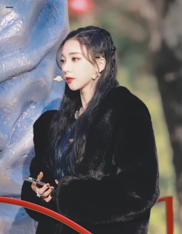 뉴욕에 간 카리나에겐 감동이 있다.gif | 인스티즈