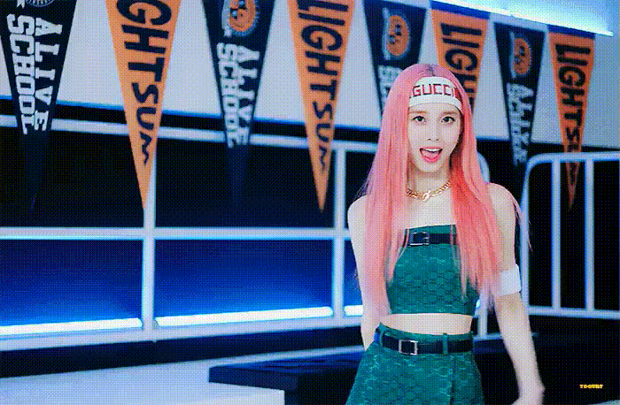 얼른 더 떴으면 하는 신인 여자 아이돌 걸그룹 덕후몰이상 3인방 .gif | 인스티즈