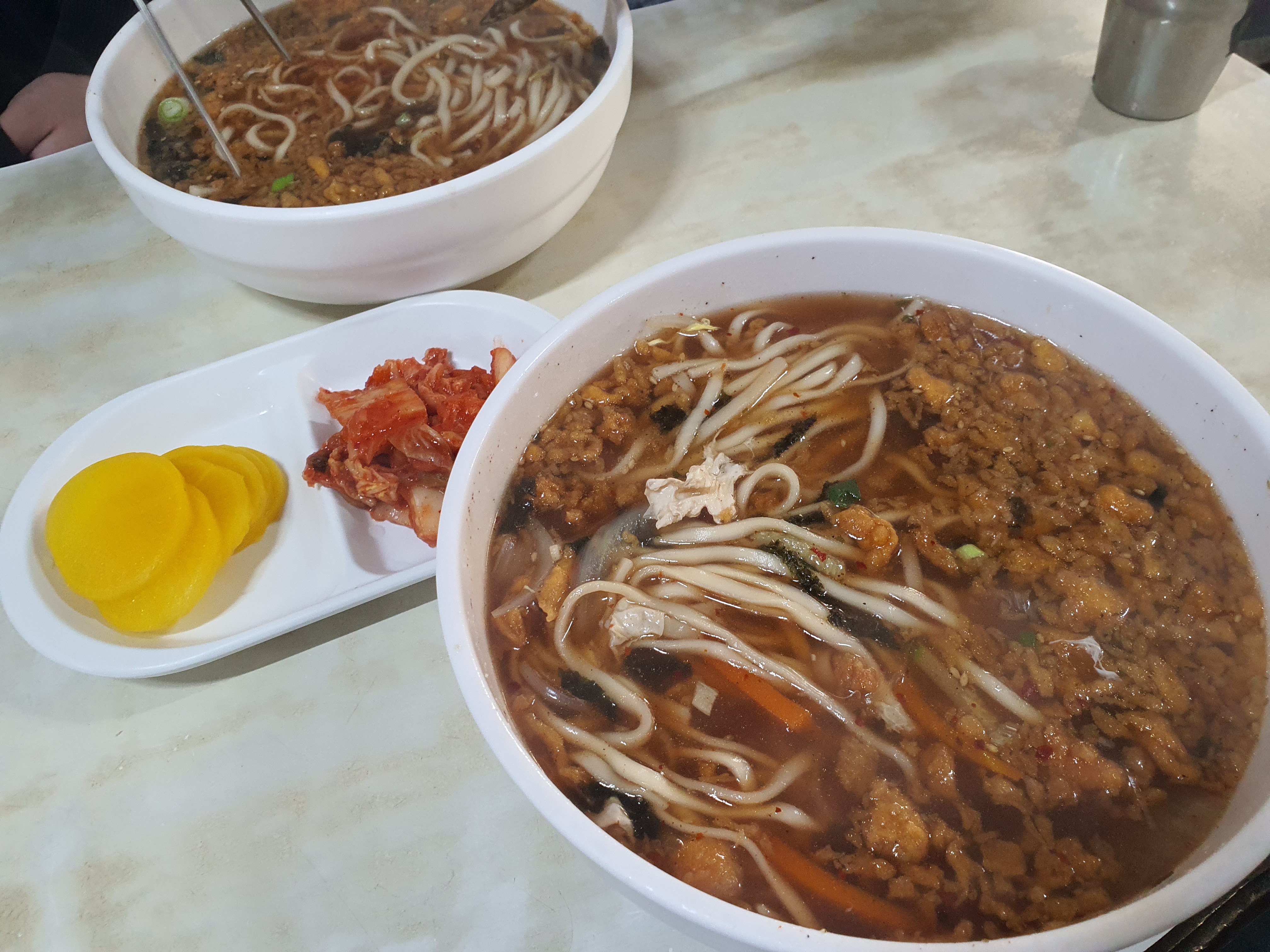 골목에 숨겨져있는 인천 맷돌 칼국수 | 인스티즈