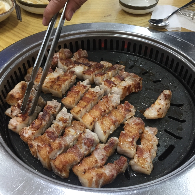 삼겹살 두툼한거vs얇은거 | 인스티즈