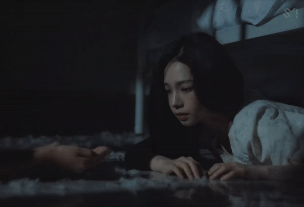 'I'm Unhappy' 카리나.jpgif | 인스티즈