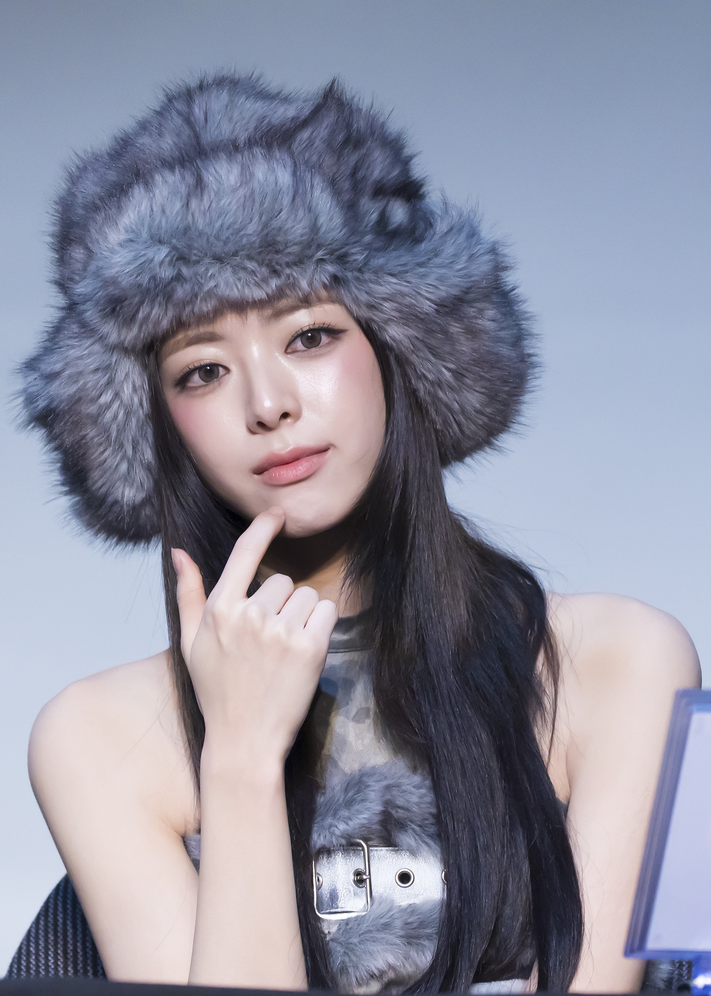 (스압)여자여자한 ITZY 유나.jpgif | 인스티즈