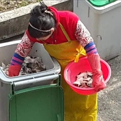 시사고발 프로그램에 포착된 어느 매운탕집 모습 | 인스티즈