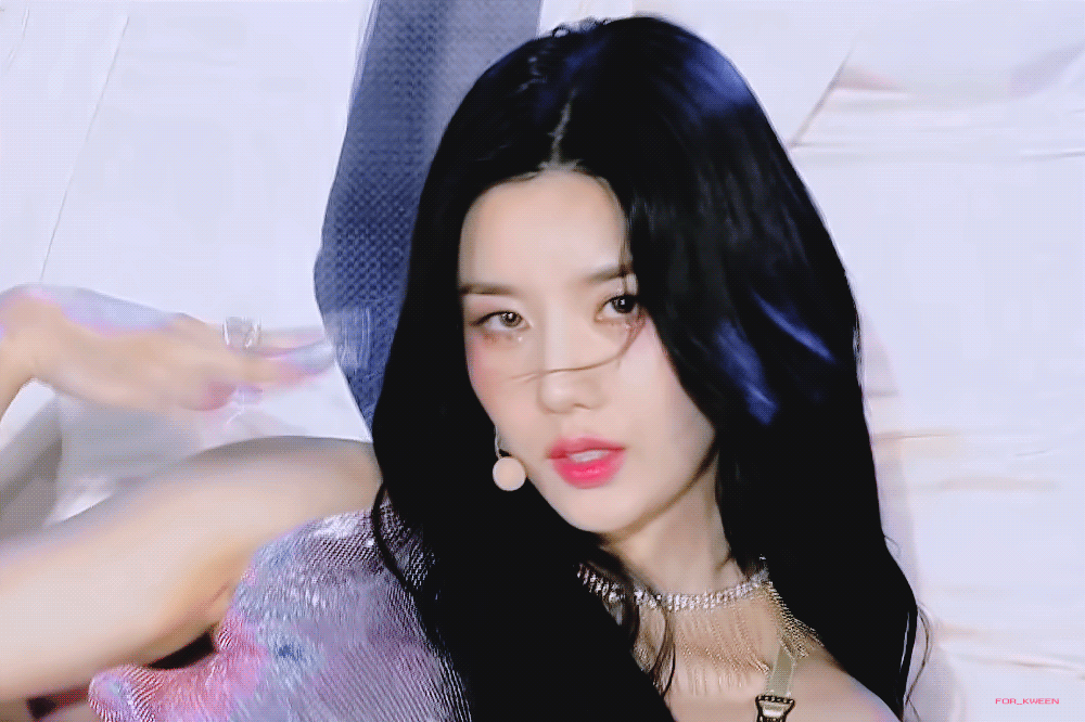 (스압)더 예뻐진 최근 권은비.jpgif | 인스티즈